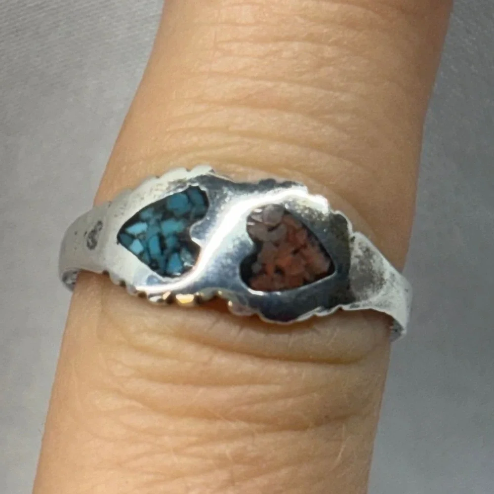 Unbranded Heart Inlay Ring Unisex 6.5 Silver Good Turquoise Coral Chip Vintage